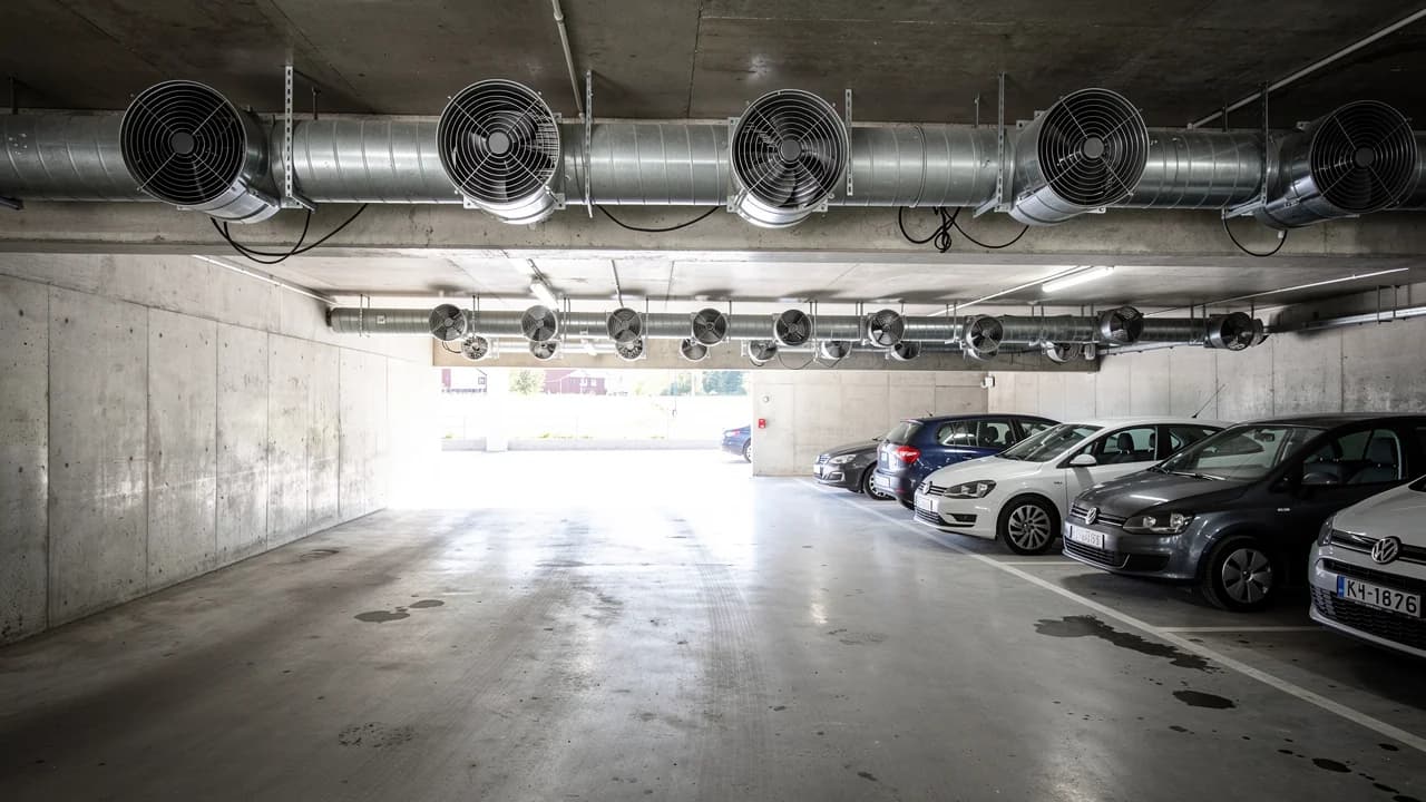 Parkeringskælder-ventilation – impulsventilation og kanalsystemer med CO-/NO₂-styring